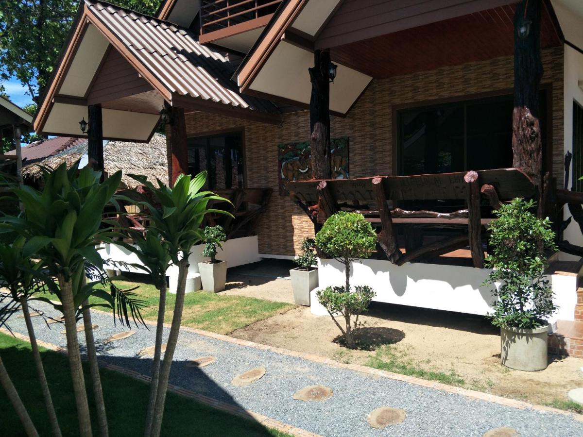 Lanta Fa Rung Beach Resort Koh Lanta Exterior photo